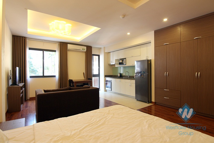 Nice and clean studio for ret in To Ngoc Van street, Tay Ho district, Ha Noi